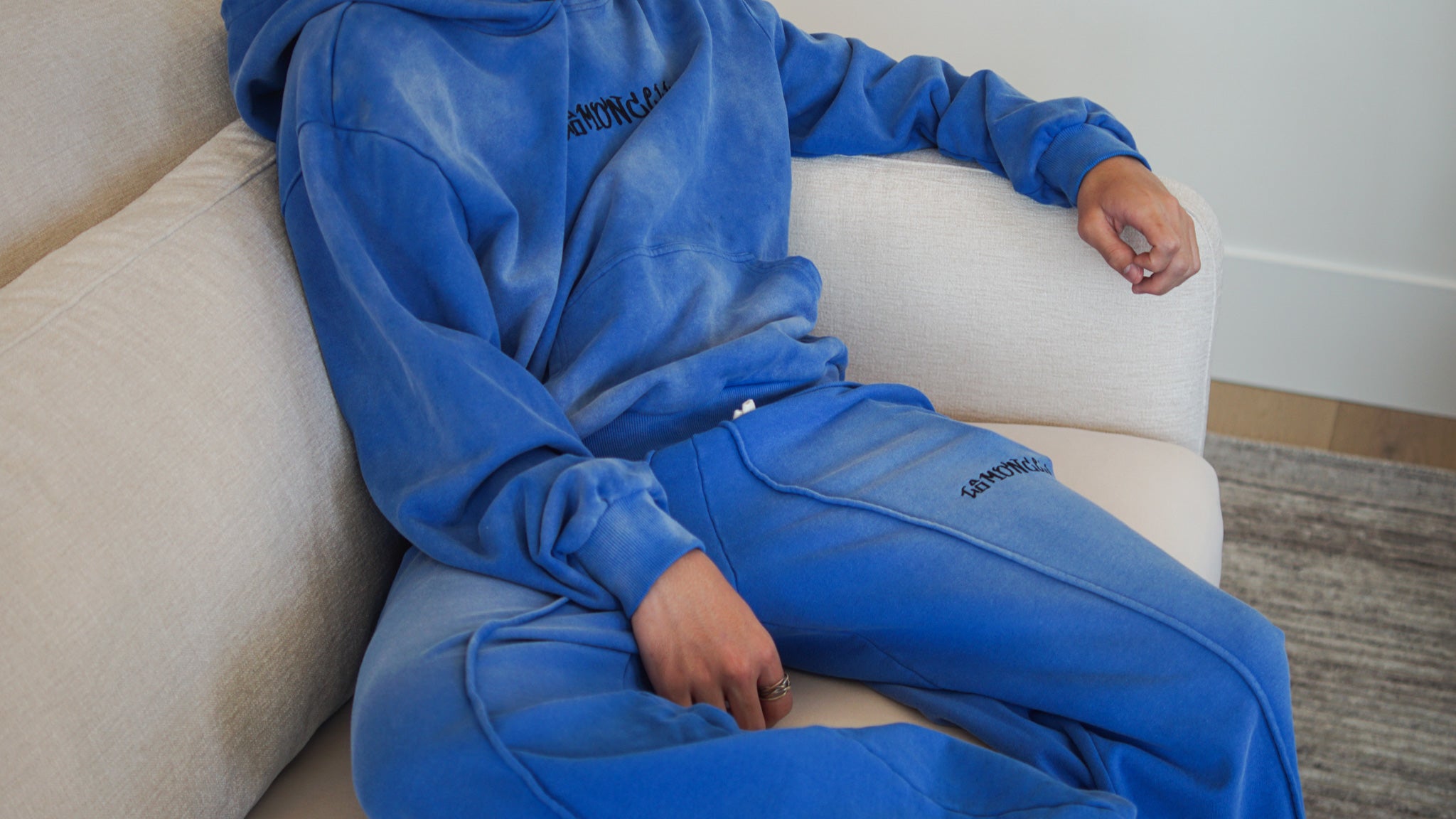 PRE-ORDER "Bloom" Plain palm tree sweats